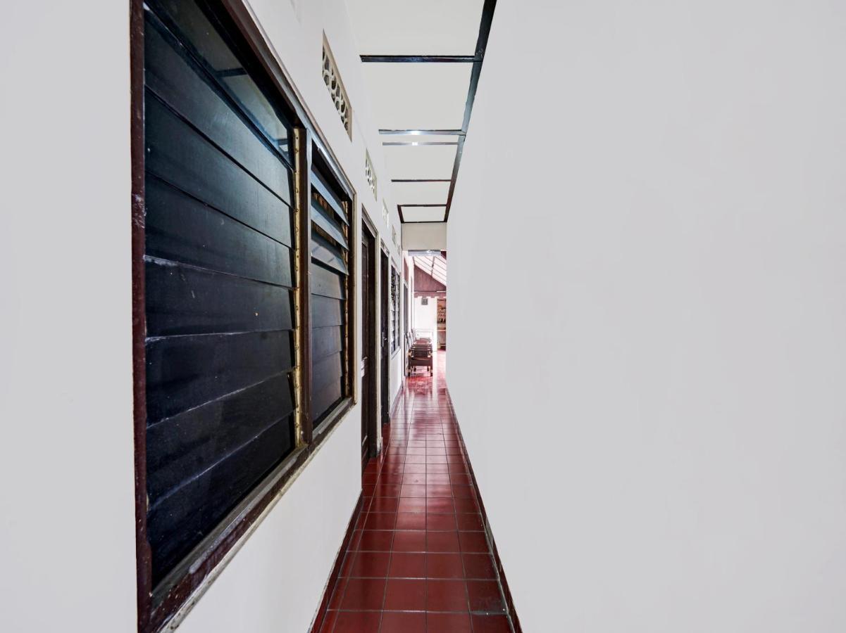 Oyo 90676 Oryza Hotel Yogyakarta Exterior foto