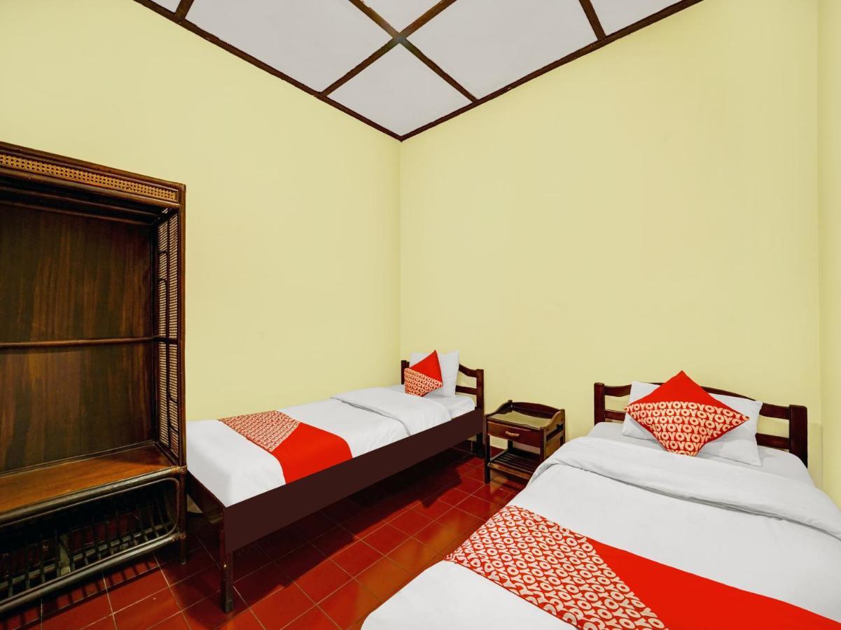 Oyo 90676 Oryza Hotel Yogyakarta Exterior foto
