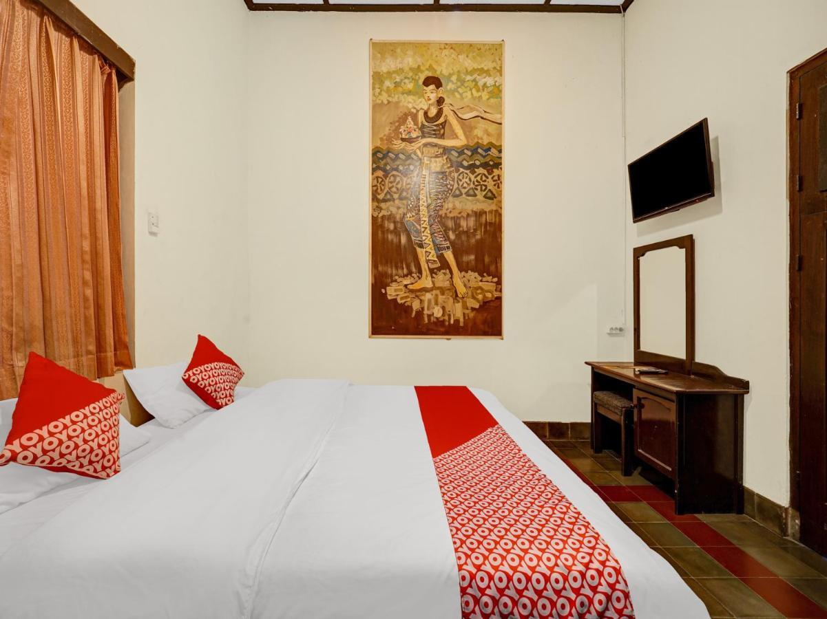 Oyo 90676 Oryza Hotel Yogyakarta Exterior foto