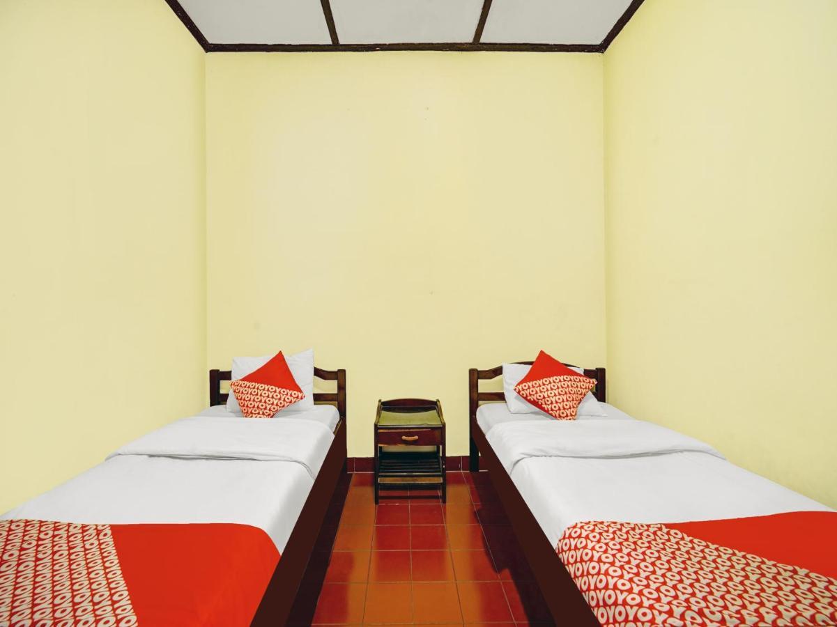 Oyo 90676 Oryza Hotel Yogyakarta Exterior foto