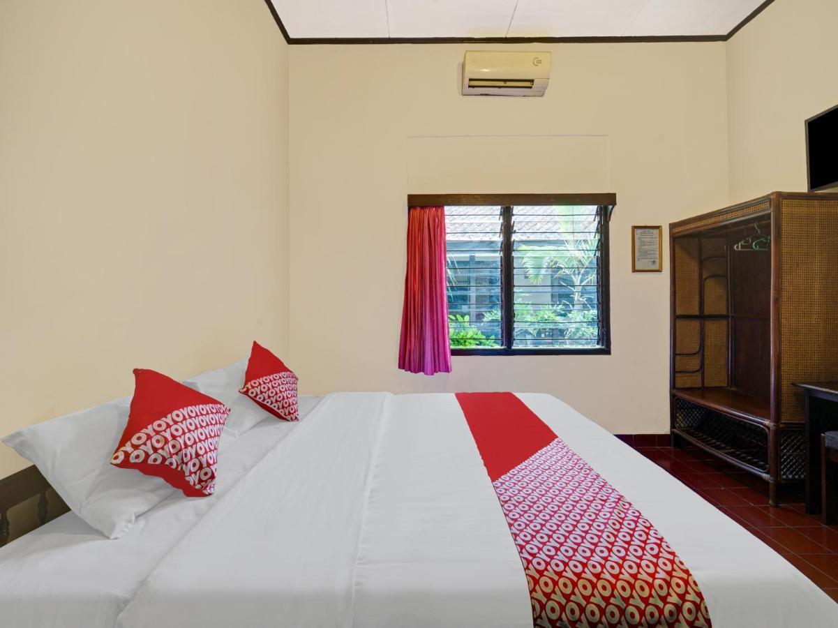 Oyo 90676 Oryza Hotel Yogyakarta Exterior foto