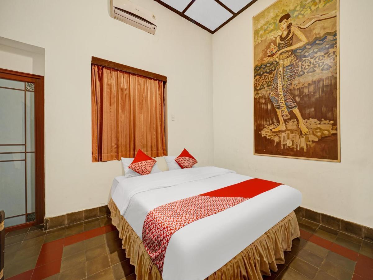 Oyo 90676 Oryza Hotel Yogyakarta Exterior foto